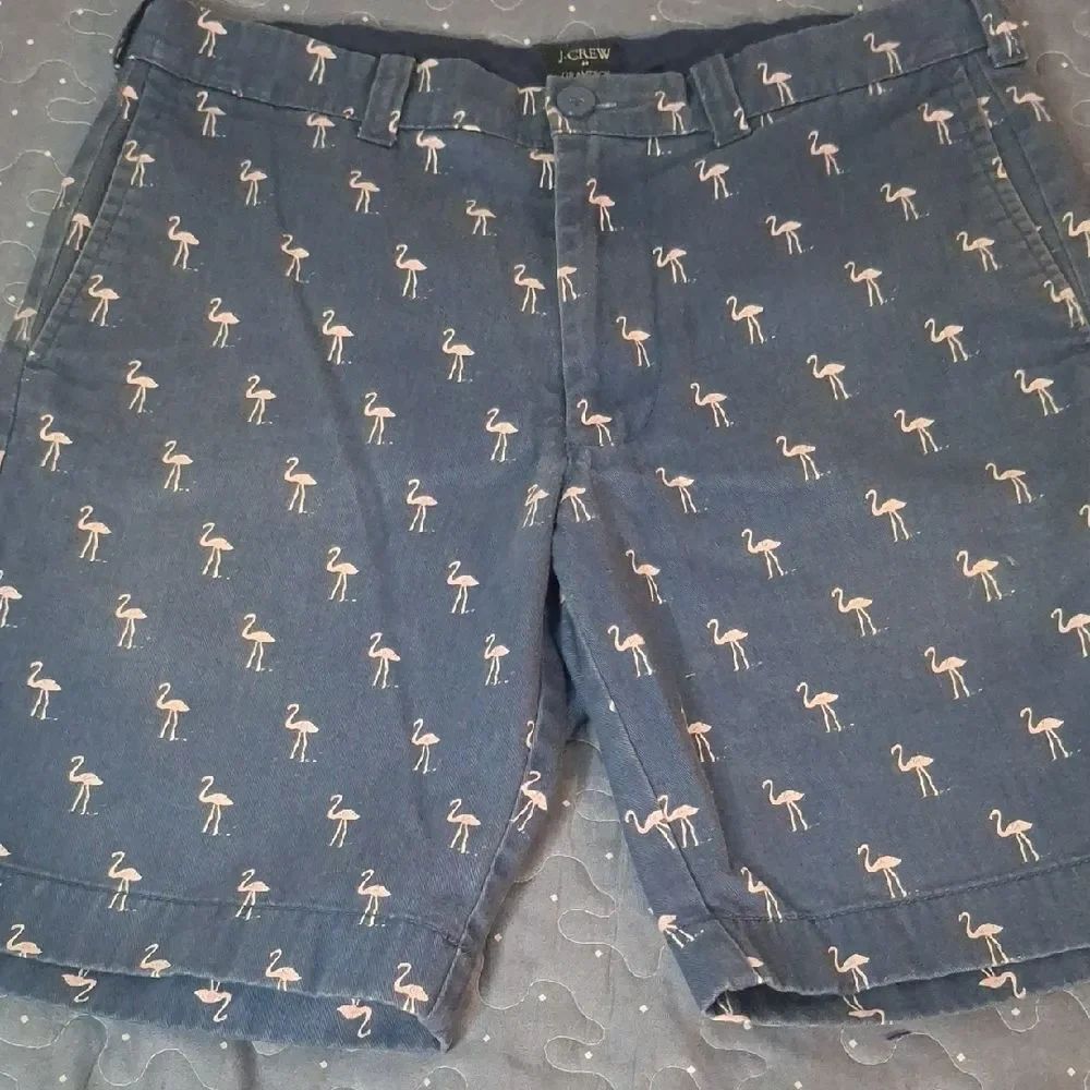 J. Crew Gramercy Navy Flamingo Pattern Men's Shorts size 31W